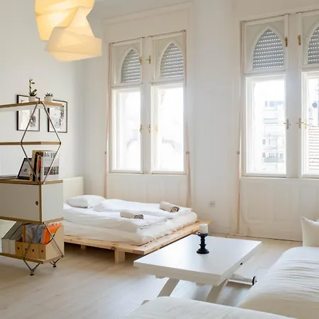 D.five Dohany Apartment *