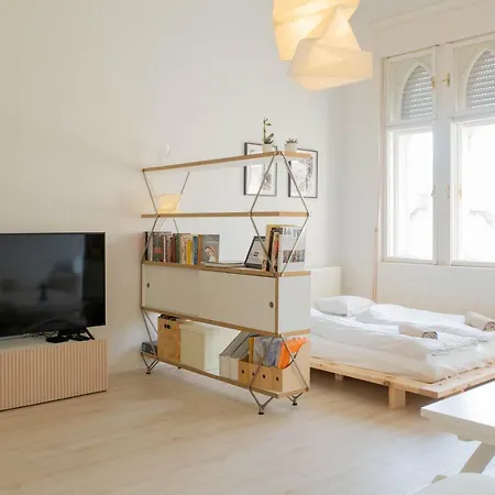 D.five Dohany Apartment *